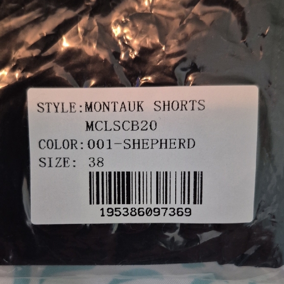 Montauk Shorts in Shepherd